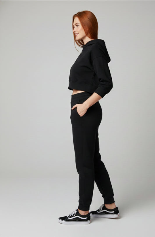 Спортен дамски екип "Phanton Black"